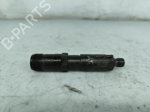 Used Injector MERCEDES-BENZ C-CLASS (W202) C 250 Turbo-D (202.128) (150 hp) 29895411