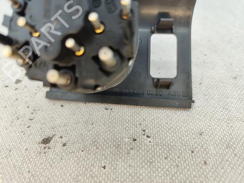 Forlygtekontakt MERCEDES-BENZ C-CLASS (W202) C 250 Turbo-D (202.128) | BP29886743I24