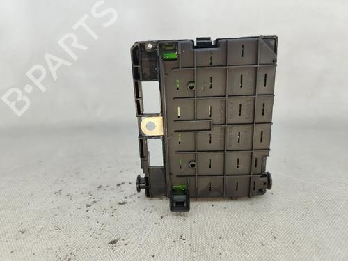 Used Fuse box CITROËN XSARA (N1) 1.4 i (75 hp) 29942889