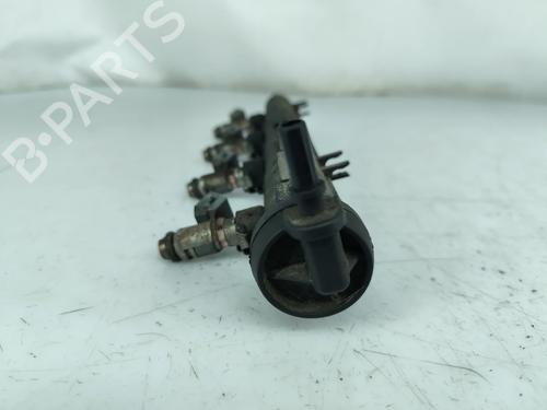 Injection rail RENAULT CLIO II (BB_, CB_) 1.2 16V | BP29957990M98