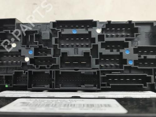 Fuse box MERCEDES-BENZ C-CLASS (W203) C 270 CDI (203.016) | BP29749383E1