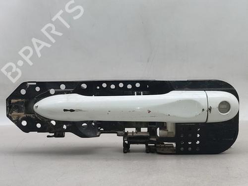 Used Front left exterior door handle RENAULT MEGANE III Hatchback (BZ0/1_, B3_) 1.5 dCi (BZ0C) (90 hp) 30044526