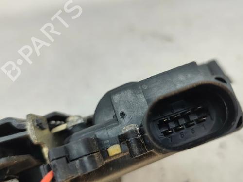 Front left lock VW PASSAT B5.5 (3B3) 1.6 | BP29996197C98 