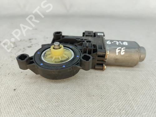 Used Left front window motor VW POLO IV (9N_, 9A_) 1.2 12V (69 hp) 30090097