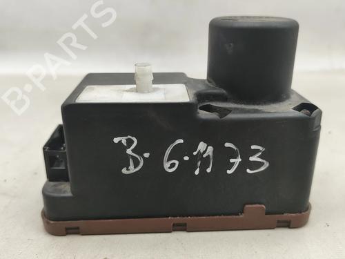 Dør styreenhed VW POLO III (6N1) 50 1.0 (50 hp) 29747280