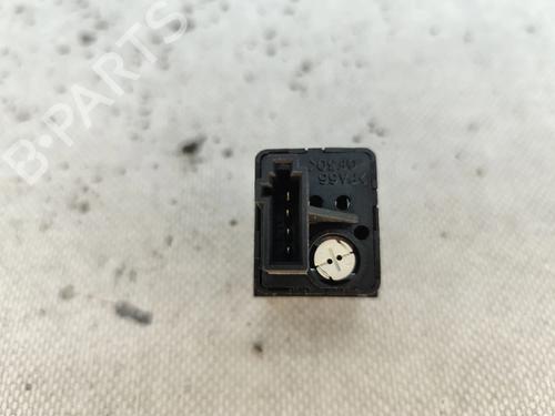 Switch SAAB 9-3 (YS3D) 2.2 TiD | BP30125885I30 