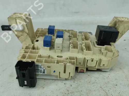 Used Fuse box SUZUKI SWIFT III (MZ, EZ) 1.3 4x4 (RS 413, ZD11S) (92 hp) 29726308