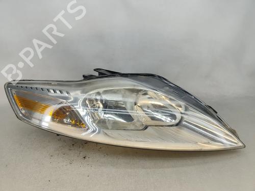 Used Right headlight FORD MONDEO IV (BA7) 1.8 TDCi (125 hp) 30124769