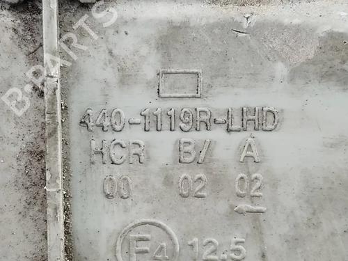 Right headlight MERCEDES-BENZ VITO Van (W638) 110 CDI 2.2 (638.094) | BP30112197C29