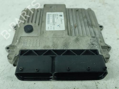 Computer motormanagement SUZUKI SWIFT III (MZ, EZ) 1.3 4x4 (RS 413, ZD11S) (92 hp) 29726327