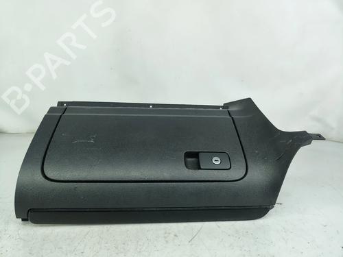 Handskerum VW GOLF VI (5K1) 1.6 TDI (105 hp) 30135986