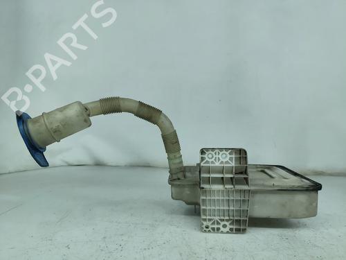 Used Windscreen washer tank VW GOLF VI (5K1) 1.6 TDI (105 hp) 30135988