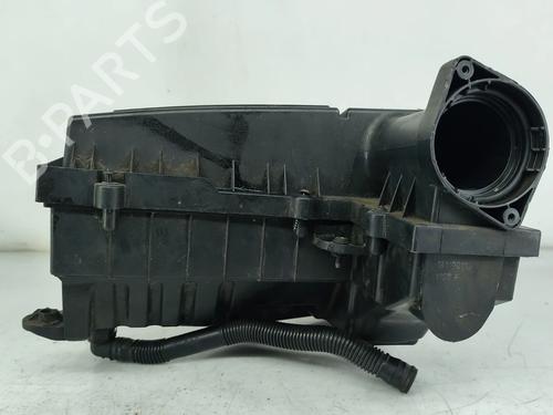 Used Air filter box VW GOLF VI (5K1) 1.6 TDI (105 hp) 30135987