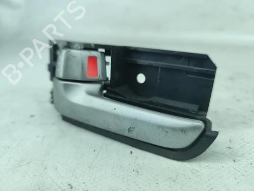 Venstre foran invendig håndtak SUZUKI SWIFT III (MZ, EZ) 1.3 4x4 (RS 413, ZD11S) | BP29732103I13