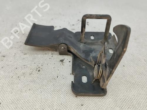 Used Hood lock VW POLO IV (9N_, 9A_) 1.2 12V (69 hp) 30125870