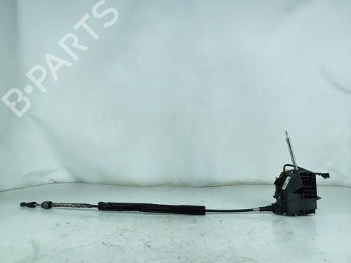 Used Gear lever VW GOLF VI (5K1) 1.6 TDI (105 hp) 30136028