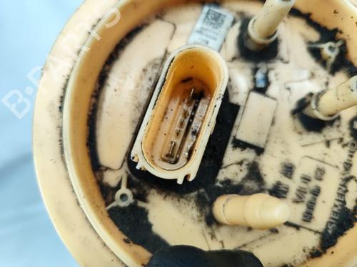 Fuel pump VW GOLF VI (5K1) 1.6 TDI | BP30135991M76 