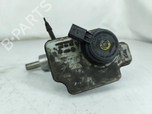 Brake master cylinder VW GOLF VI (5K1) 1.6 TDI | BP30135998M77