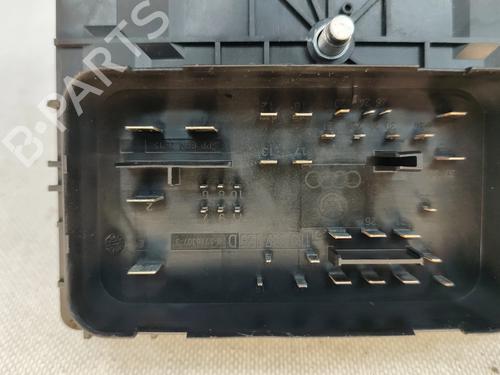 Fuse box VW GOLF VI (5K1) 1.6 TDI | BP30135922E1 