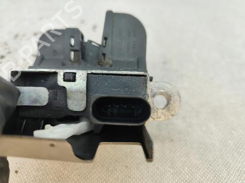 Tailgate lock VW GOLF VI (5K1) 1.6 TDI | BP30135964C101