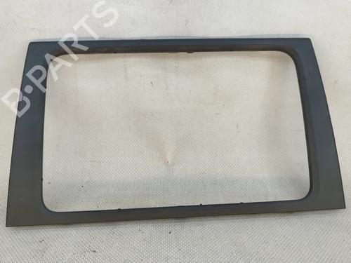 BP30135975O1 main image