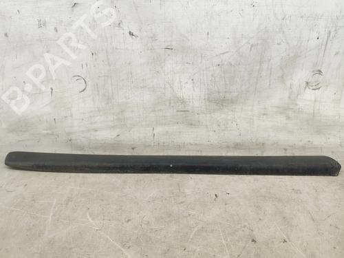 Dørliste SEAT INCA (6K9) 1.9 SDI (64 hp) 30105504