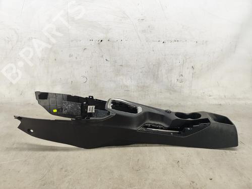 Midtkonsoll PEUGEOT 2008 II (UD_, US_, UY_, UJ_, UR_, UC_) 1.2 PureTech 100 (USHNK) (101 hp) 30169301