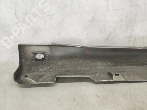 Right sideskirt PEUGEOT 306 Hatchback (7A, 7C, N3, N5) 1.4 | BP30174323C114 