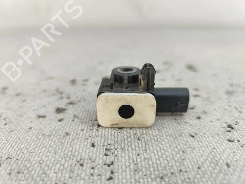 Used Electronic module VW POLO V (6R1, 6C1) 1.6 TDI (90 hp) 30203038