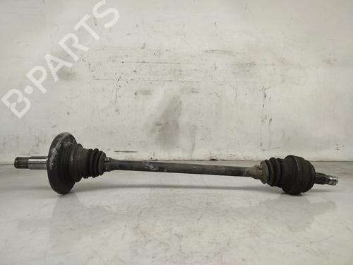 Used Left rear driveshaft Left rear driveshaft MERCEDES-BENZ C-CLASS T-Model (S205) C 220 d 4-matic (205.205) (170 hp) 30028373 30028373