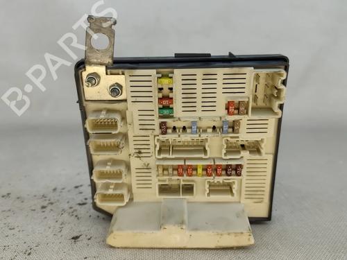 Used Fuse box RENAULT MEGANE II Estate (KM0/1_) 1.5 dCi (KM16, KM1E) (106 hp) 30263409