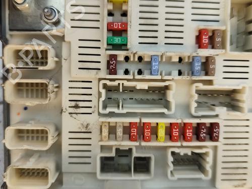 Fuse box RENAULT MEGANE II Estate (KM0/1_) 1.5 dCi (KM16, KM1E) | BP30263409E1 