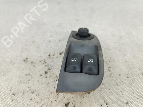 Used Left front window switch RENAULT MEGANE I (BA0/1_) 1.4 16V (BA0D, BA1H, BA0W, BA10) (95 hp) 30263498