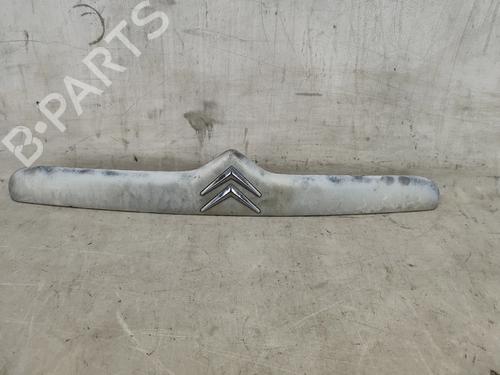 Used Door moulding trim Door moulding trim 39139914 39139914