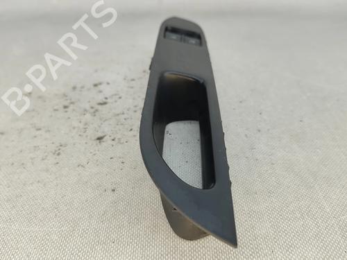Used Left front window switch SEAT IBIZA III (6L1) 1.4 16V (100 hp) 30320554