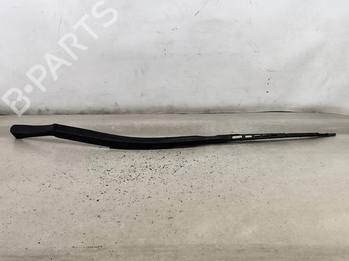 front-windshield-wiper-arm-alfa-romeo-147-937_-2000-2001-2002-2003-2004-2005-2006-2007-2008-2009-2010-30297941 main image
