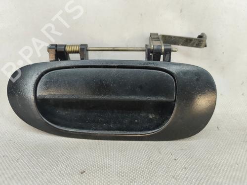 Used Rear left exterior door handle MITSUBISHI SPACE STAR MPV (DG_A) 1.3 16V (DG1A) (82 hp) 30323087