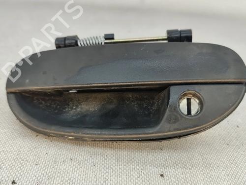 Used Front left exterior door handle DAEWOO LANOS (KLAT) 1.3 (75 hp) 30323601