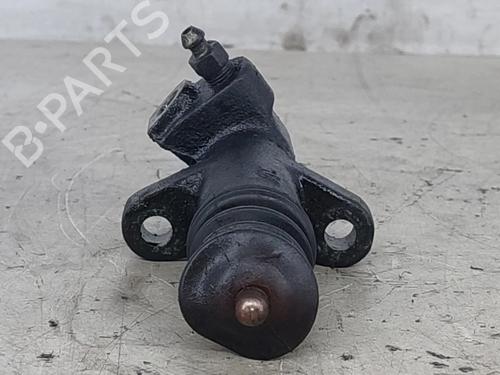 Used Clutch slave cylinder VOLVO V40 Estate (645) 1.9 DI (95 hp) 30353993