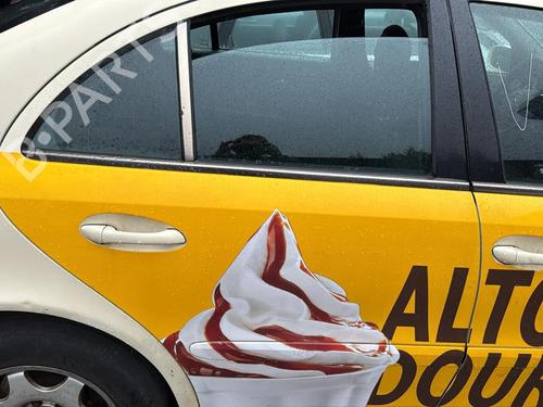 Used Right rear door MERCEDES-BENZ E-CLASS (W211) E 220 CDI (211.006) (150 hp) 30356074