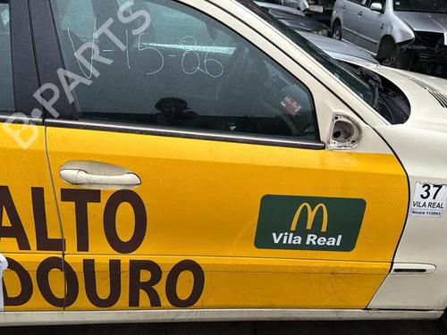 Used Right front door MERCEDES-BENZ E-CLASS (W211) E 220 CDI (211.006) (150 hp) 30356073