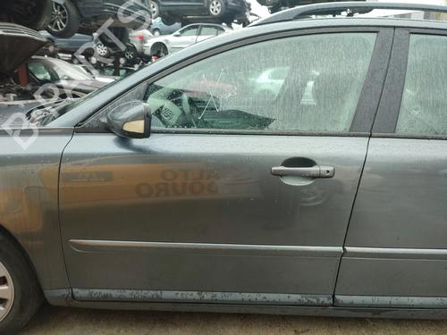 Used Left front door VOLVO V50 (545) 2.0 D (136 hp) 30358258