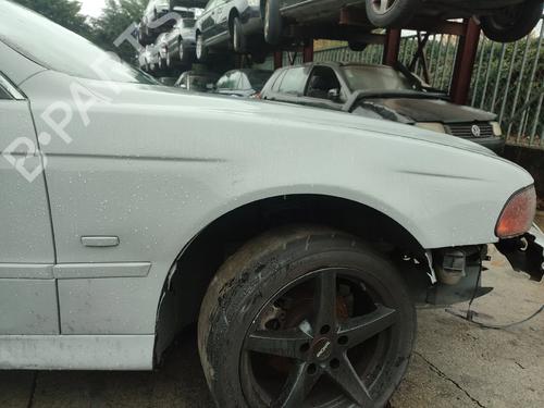 Forskærm Højre BMW 5 (E39) 520 i (150 hp) 30358288