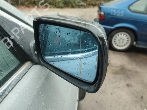 Retrovisor direito BMW 5 (E39) 520 i (150 hp) 30358297
