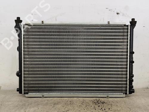 Radiateur à eau RENAULT MEGANE Scenic (JA0/1_) 1.4 i (JA0E) (75 hp) 29589208