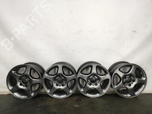 Used Rim MERCEDES-BENZ 190 (W201) D 2.5 (201.126) (94 hp) 30411314