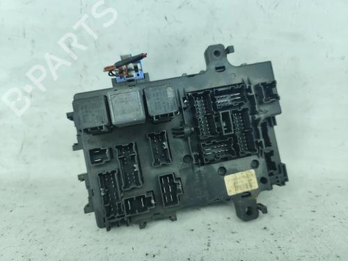 Used Fuse box Fuse box NISSAN TERRANO II (R20) 2.7 TDi 4WD (125 hp) 29999735 29999735