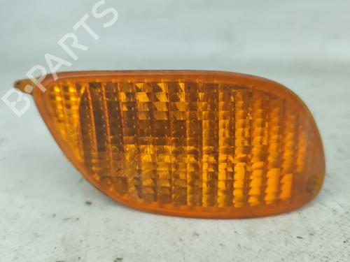 Used Right front indicator FORD FOCUS I Estate Van (DNW) 1.8 TDDi (90 hp) 29640086