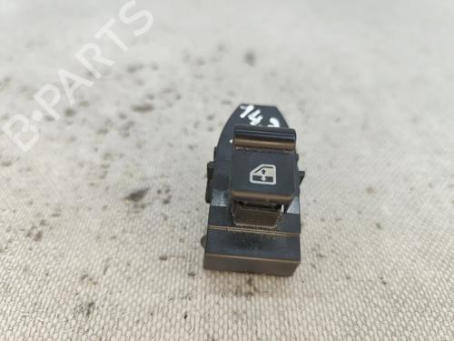 Used Right front window switch ALFA ROMEO GIULIETTA (940_) 1.6 JTDM (940FXD1A) (105 hp) 30436085