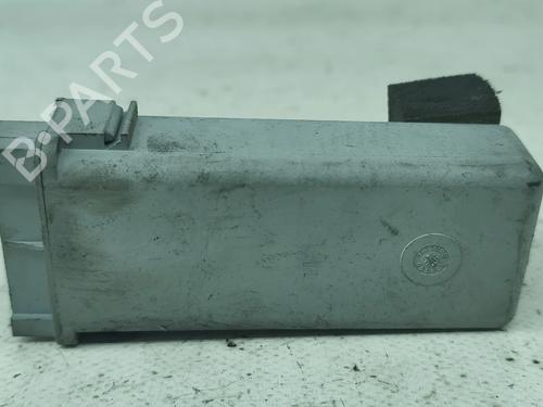 Used Control unit Control unit CITROËN JUMPY I Van (BS_, BT_, BY_, BZ_) 1.9 TD (90 hp) 30077953 30077953
